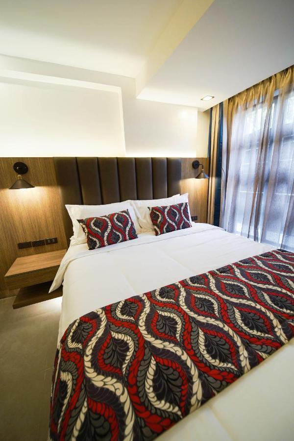 Unwnd Boutique Hotel Makati Makati City Esterno foto